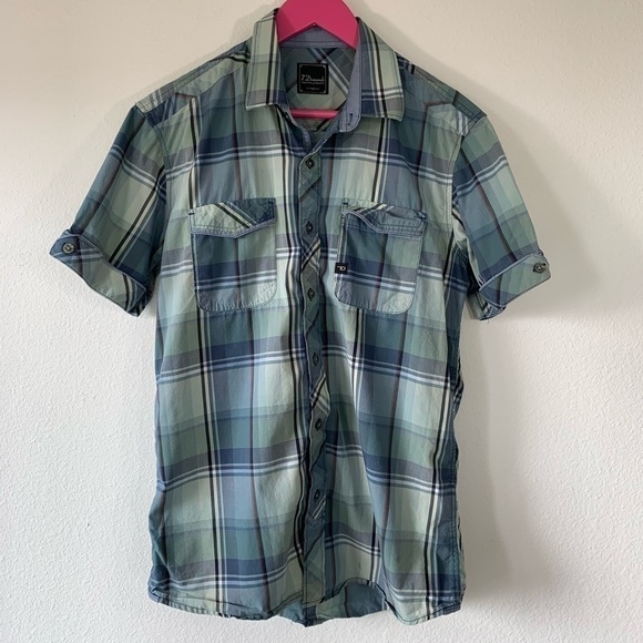 7Diamonds Short Sleeve Blue and Green Button Up S - Picture 1 of 4